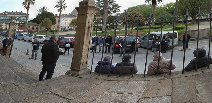 Sexta concentración pola paz en Ribadeo