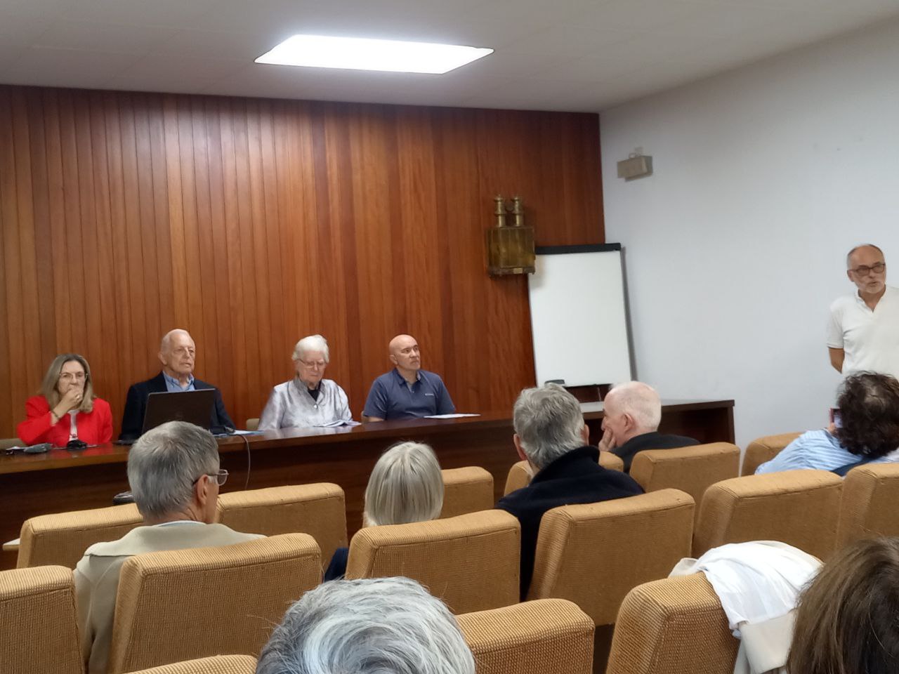 Mesa redonda sobre Xusto Moreda