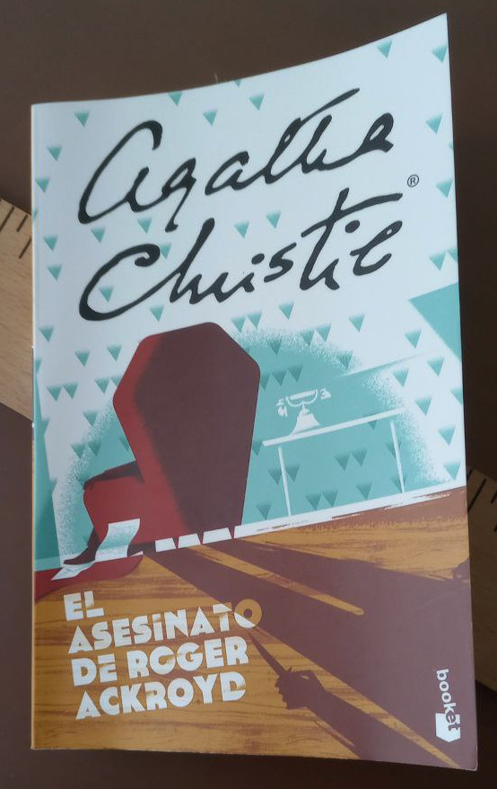 Recuncho da lectura: El asesinato de Roger Ackroid