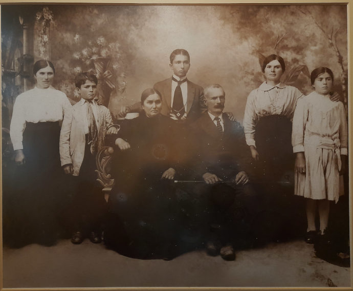 FIDALGUÍA (II). Xenealoxía. Pancho Campos Dorado