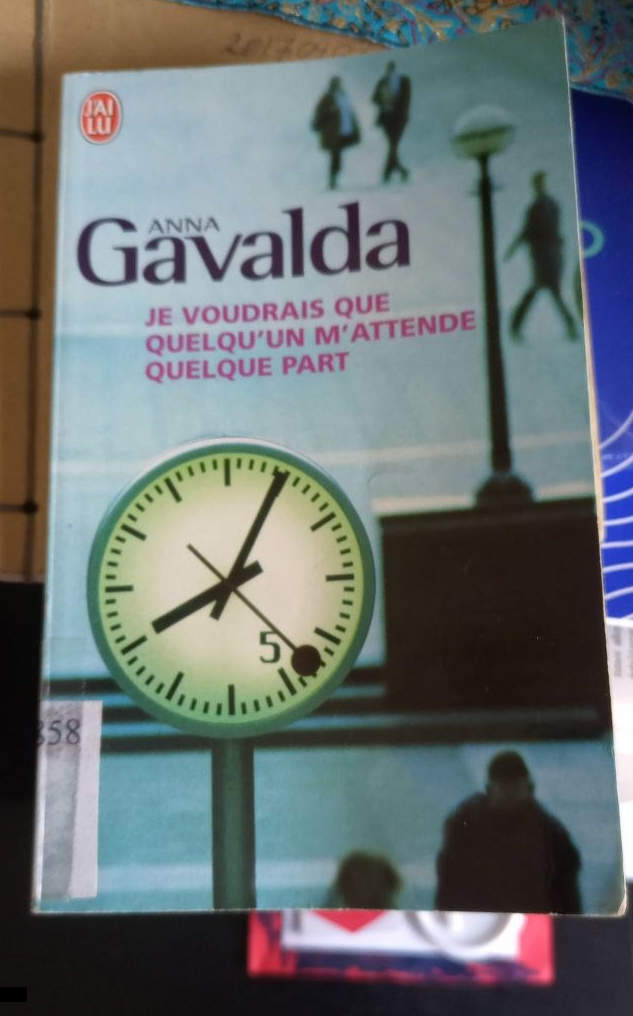 Recuncho da lectura: Je voudrais que quelqu’un m’attende quelque part